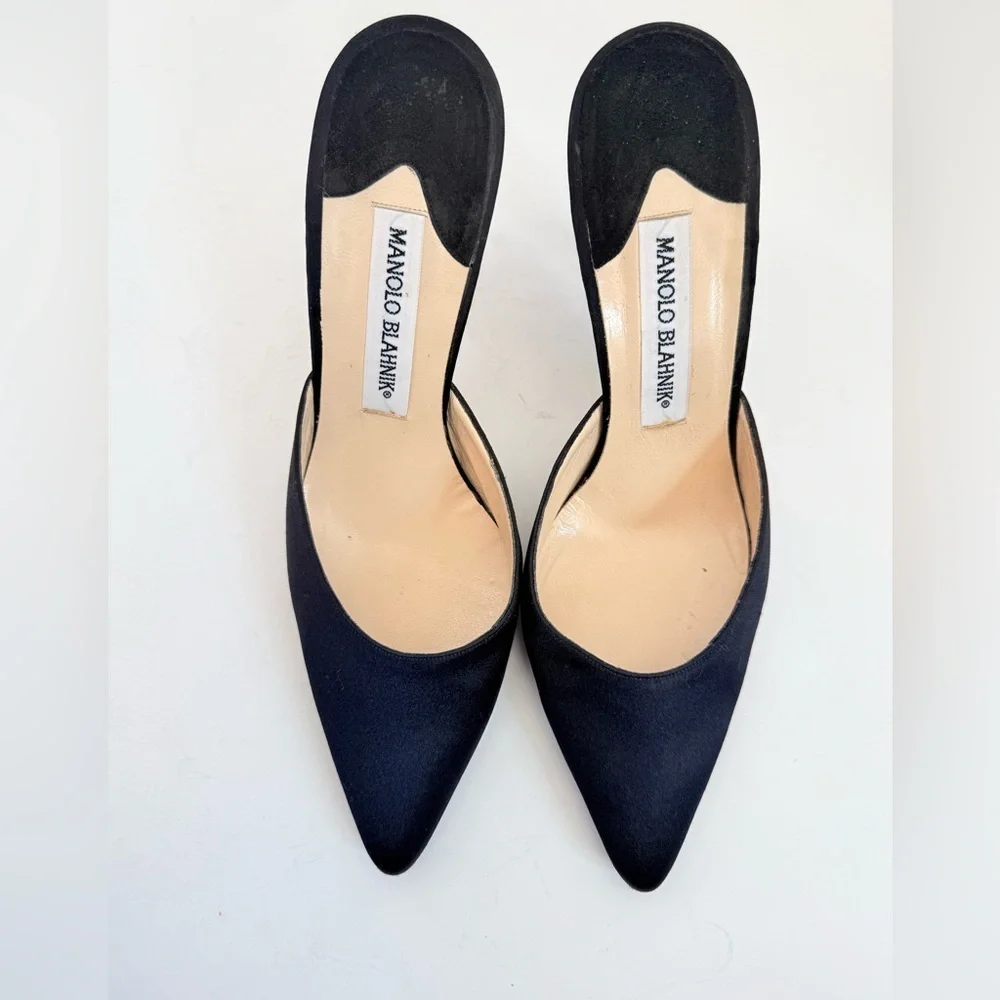 Vintage Manolo Blahnik Black Satin Mule Pumps Sculptural Spiral Metal Heel 38.5